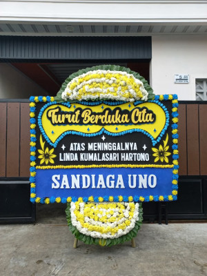 Papan Bunga Duka di Malang Nengah